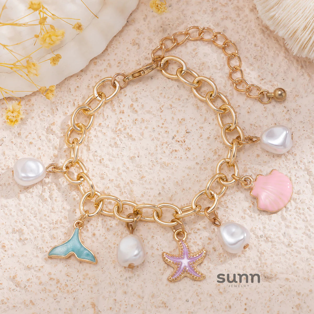 Holly Iridescent Shell Necklace