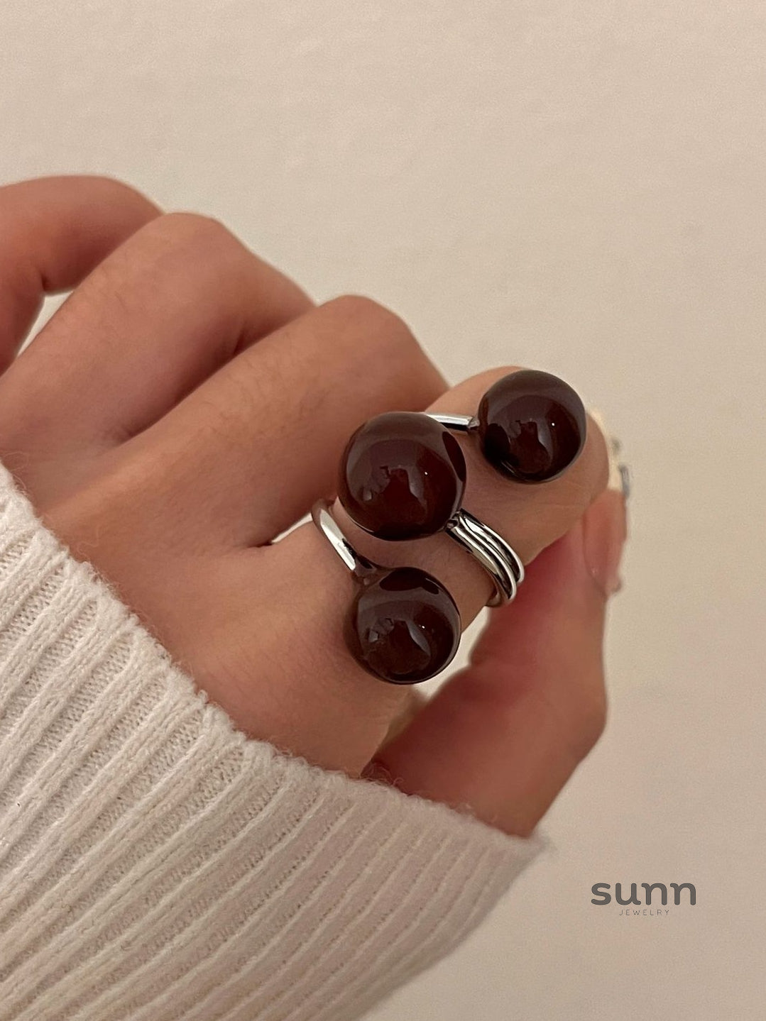 Honey Glazed Drop Ring [T3FPY0IN]