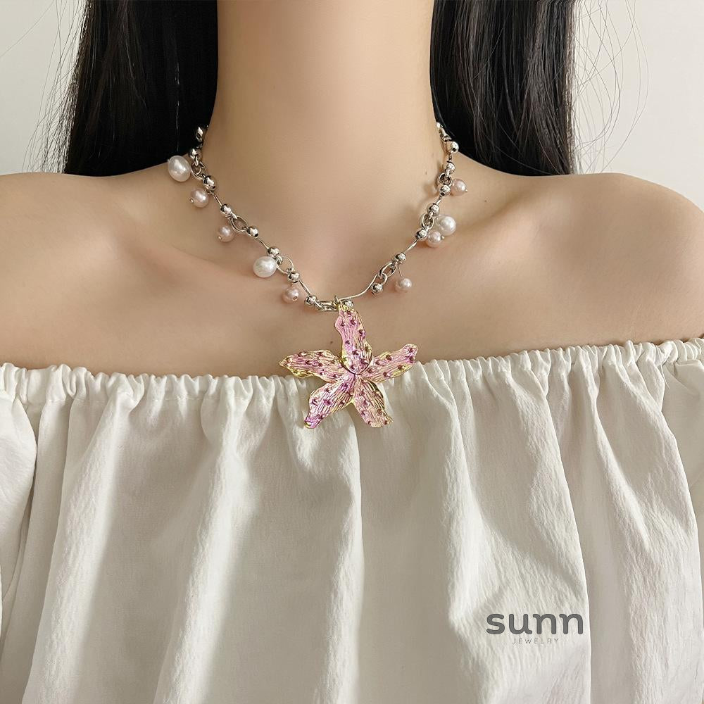 Hosanna Ocean Bloom Necklace [4K1ZXD6E]