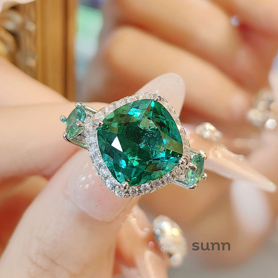 Hudson Royal Gemstone Set [QHX9DD1F]