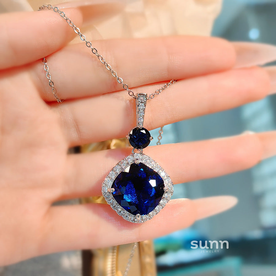 Hudson Royal Gemstone Set [ZGZR8ELF]