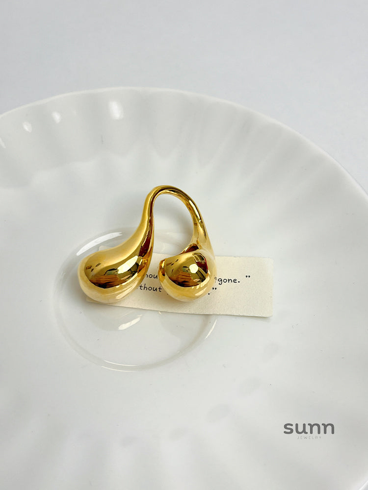 Idy Elegant Water Drop Ring [079BECPO]