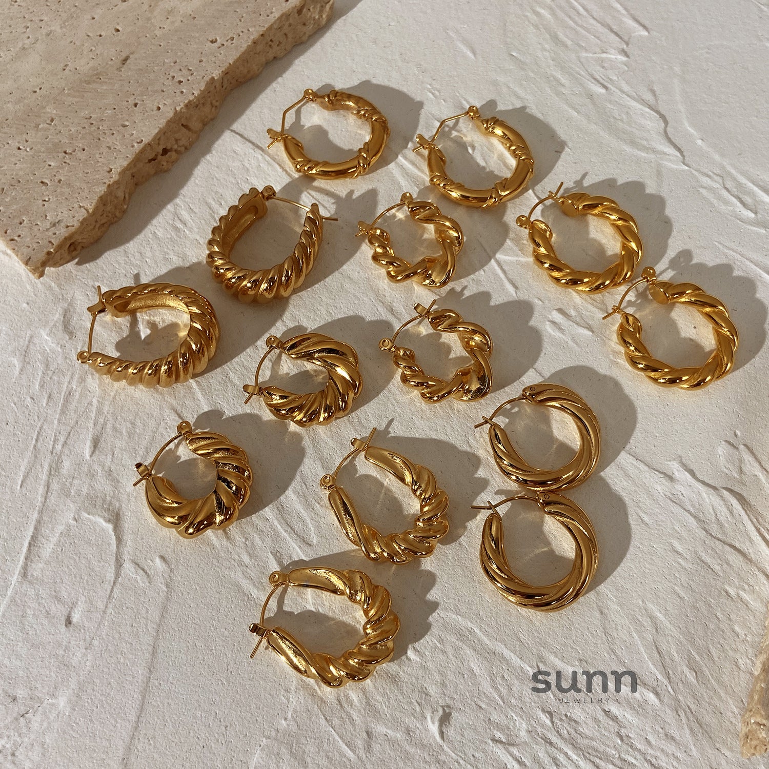 Ifeoluwa Croissant Hoop Earrings [G5IDICDD]
