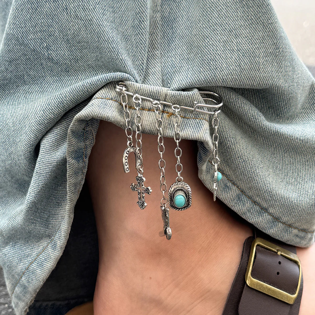 Ifeoluwa Cross Chain Leg Jewelry
