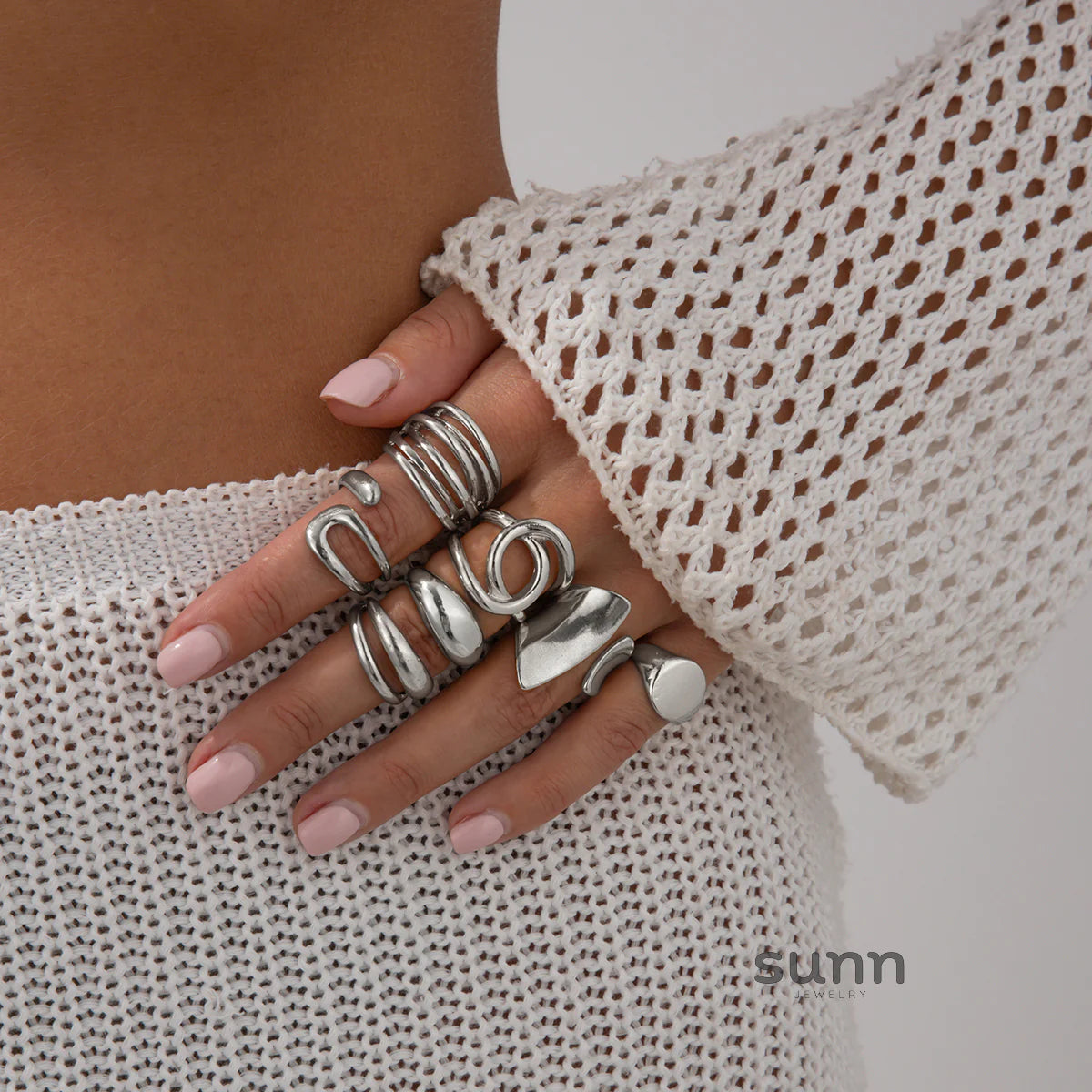 Ikram 7-Piece Stackable Ring Set
