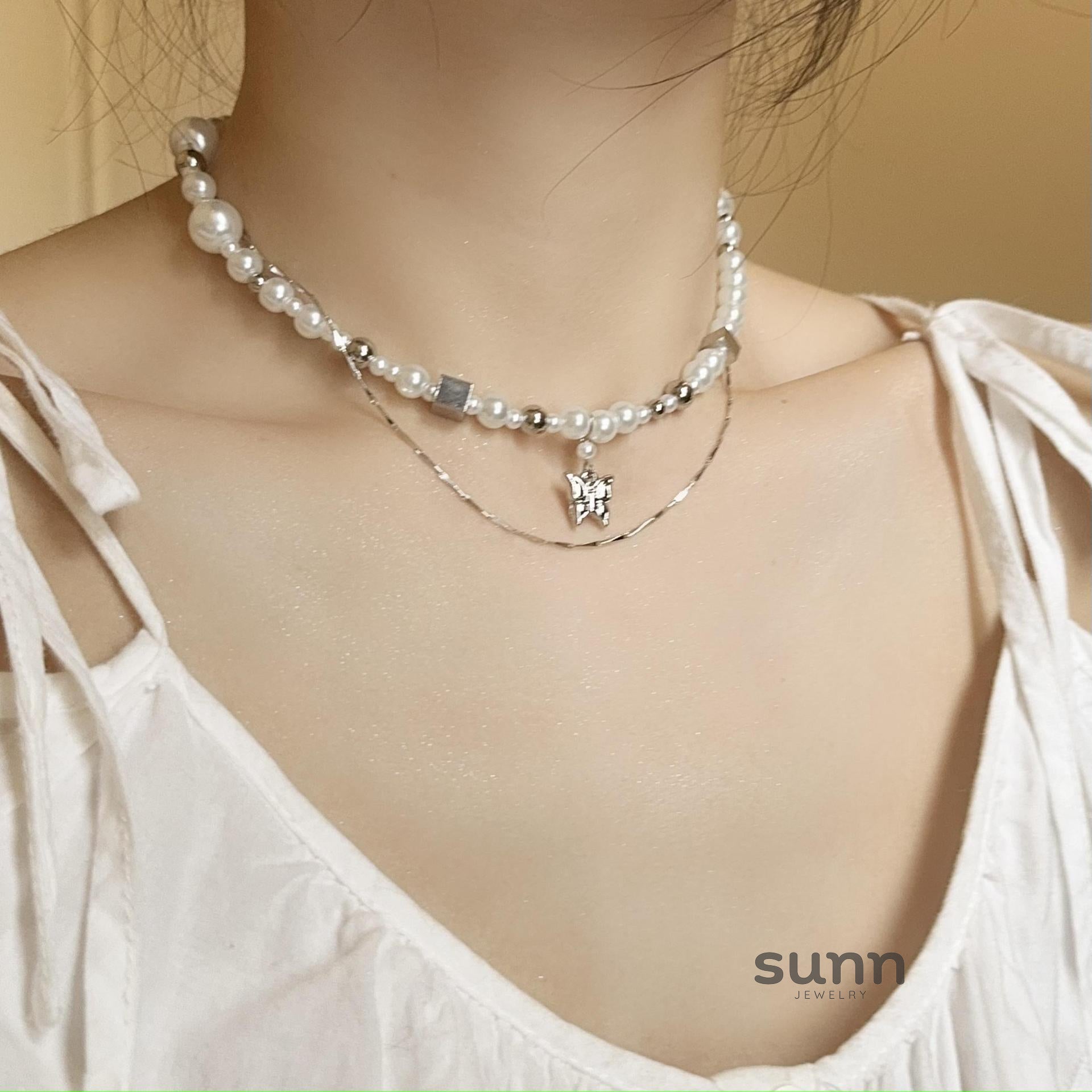 Ilhan Pearl Butterfly Necklace [RWGSBZUD]
