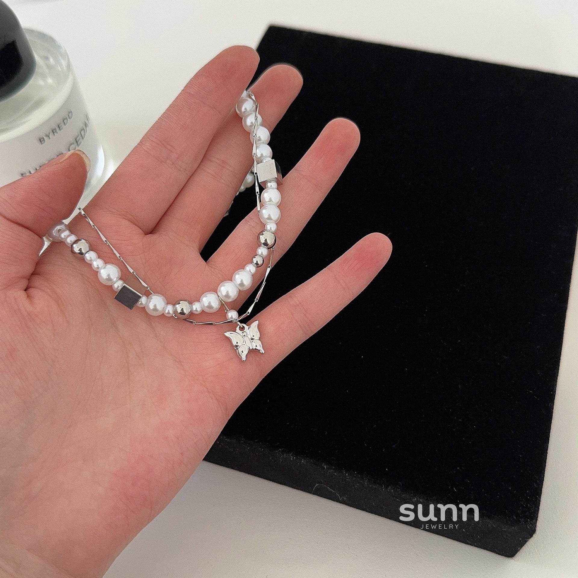 Ilhan Pearl Butterfly Necklace [9WQT1CAL]