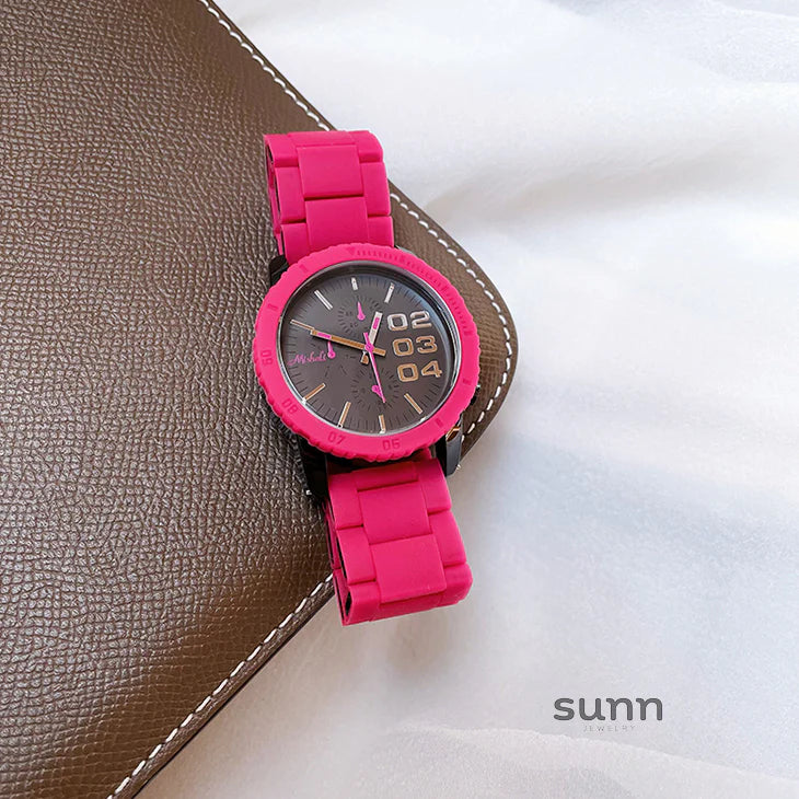 Illiana Bold Silicone Watch