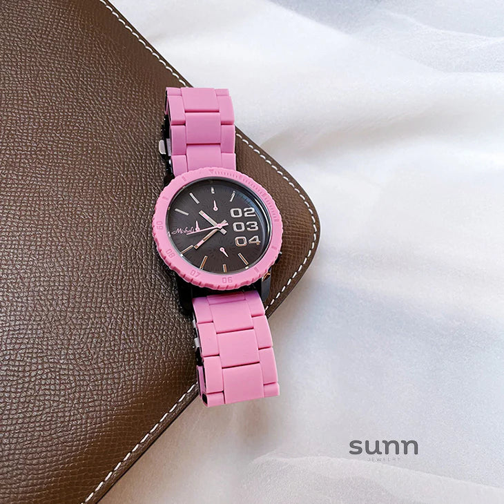 Illiana Bold Silicone Watch