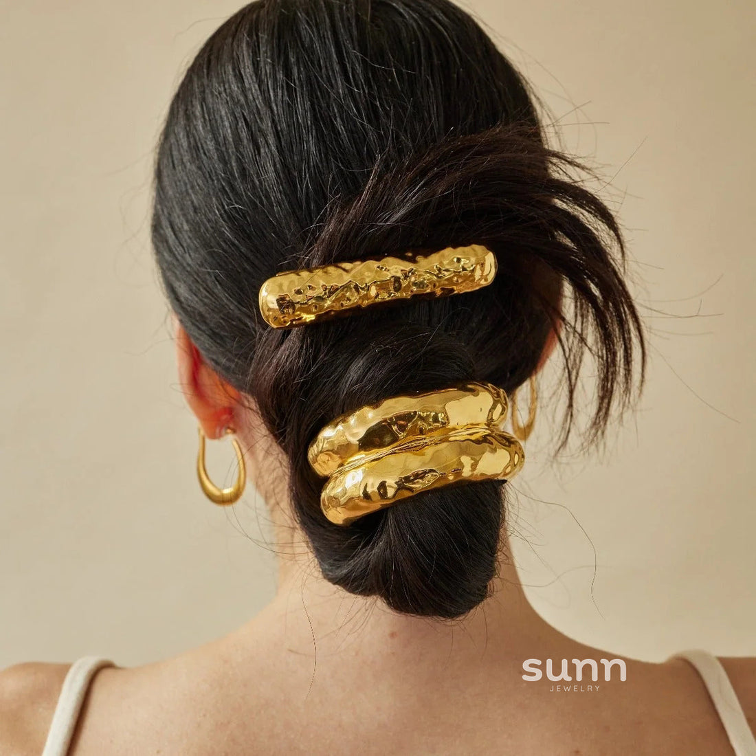 Ily Metal Charm Hair Tie [OBL9HE3L]