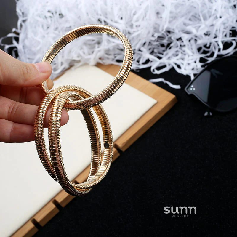 Ilyana Vintage Triple Coil Bracelet