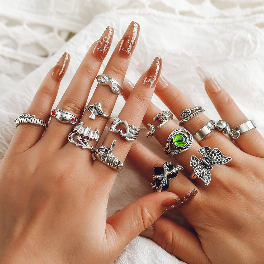 Imaan Delicate Butterfly Ring Set