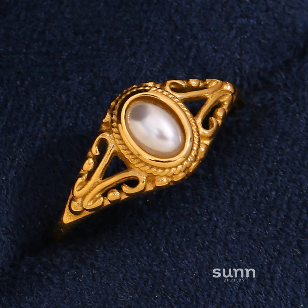 Imaan Pearl Flower Ring [0GFIMV3J]