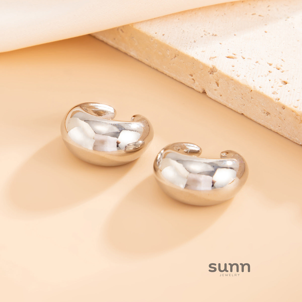 Imara Irregular Geometric Stud Earrings [JC2OE4W9]