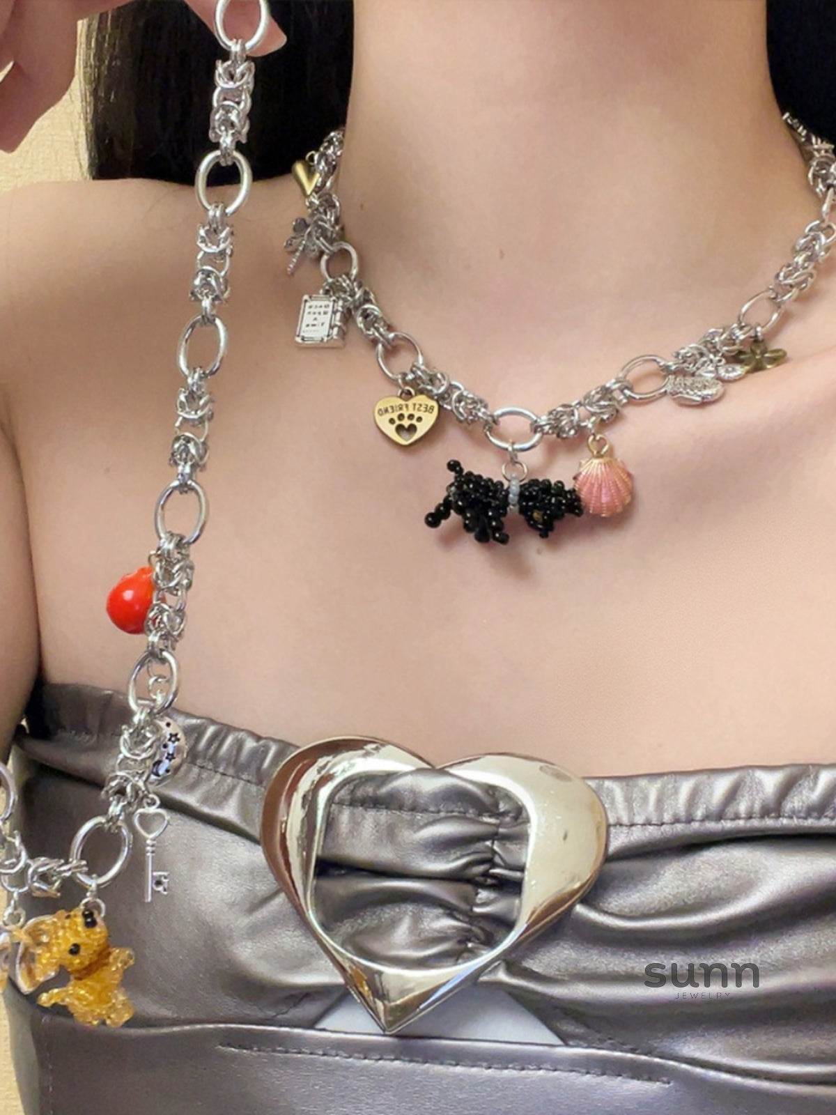 Imogen Puppy Charm Necklace [EZJYE95F]
