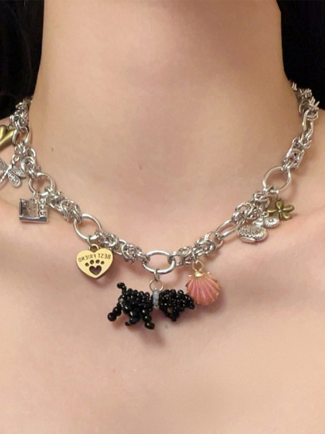 Imogen Puppy Charm Necklace [XEKR1PLV]
