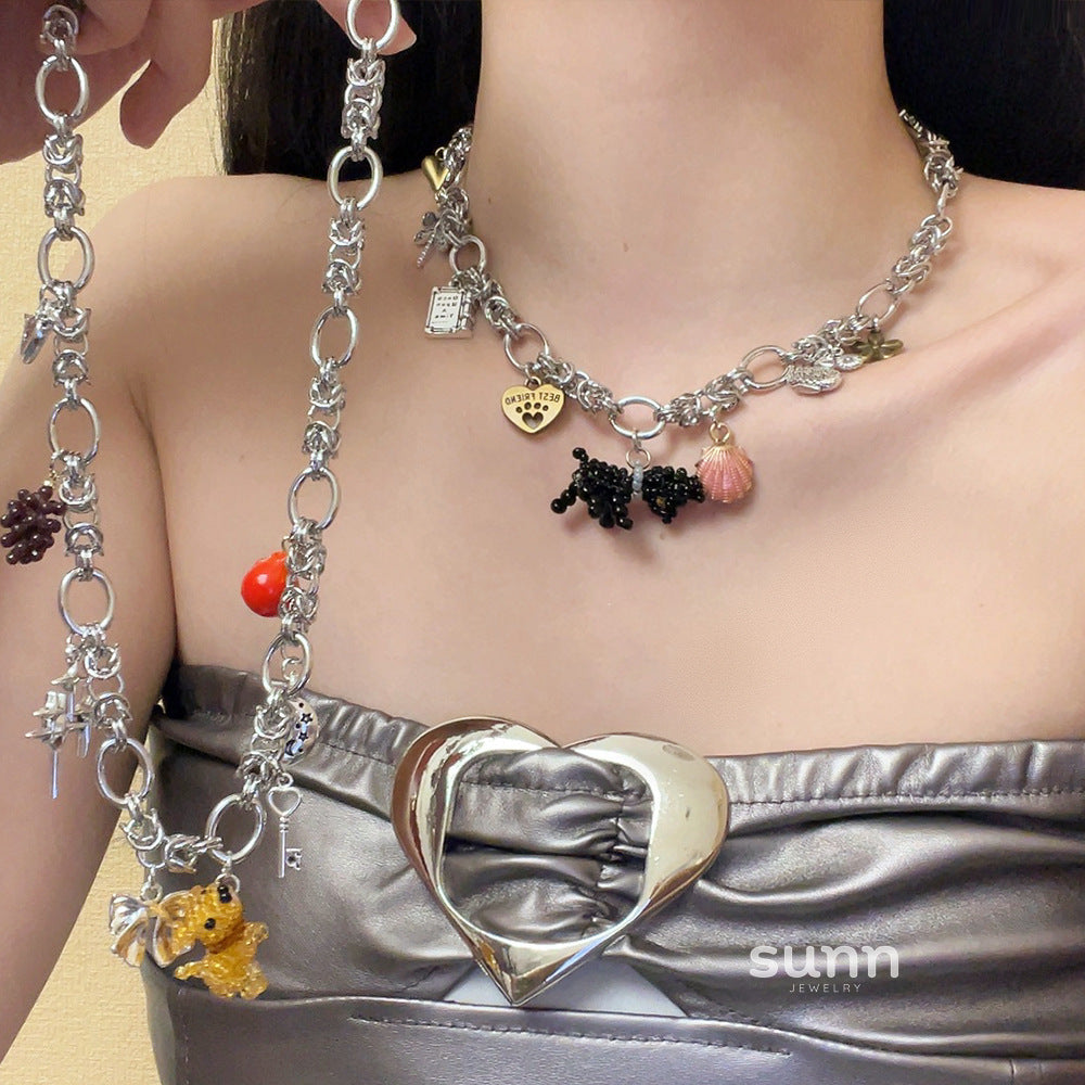 Imogen Puppy Charm Necklace [S0NC68PC]