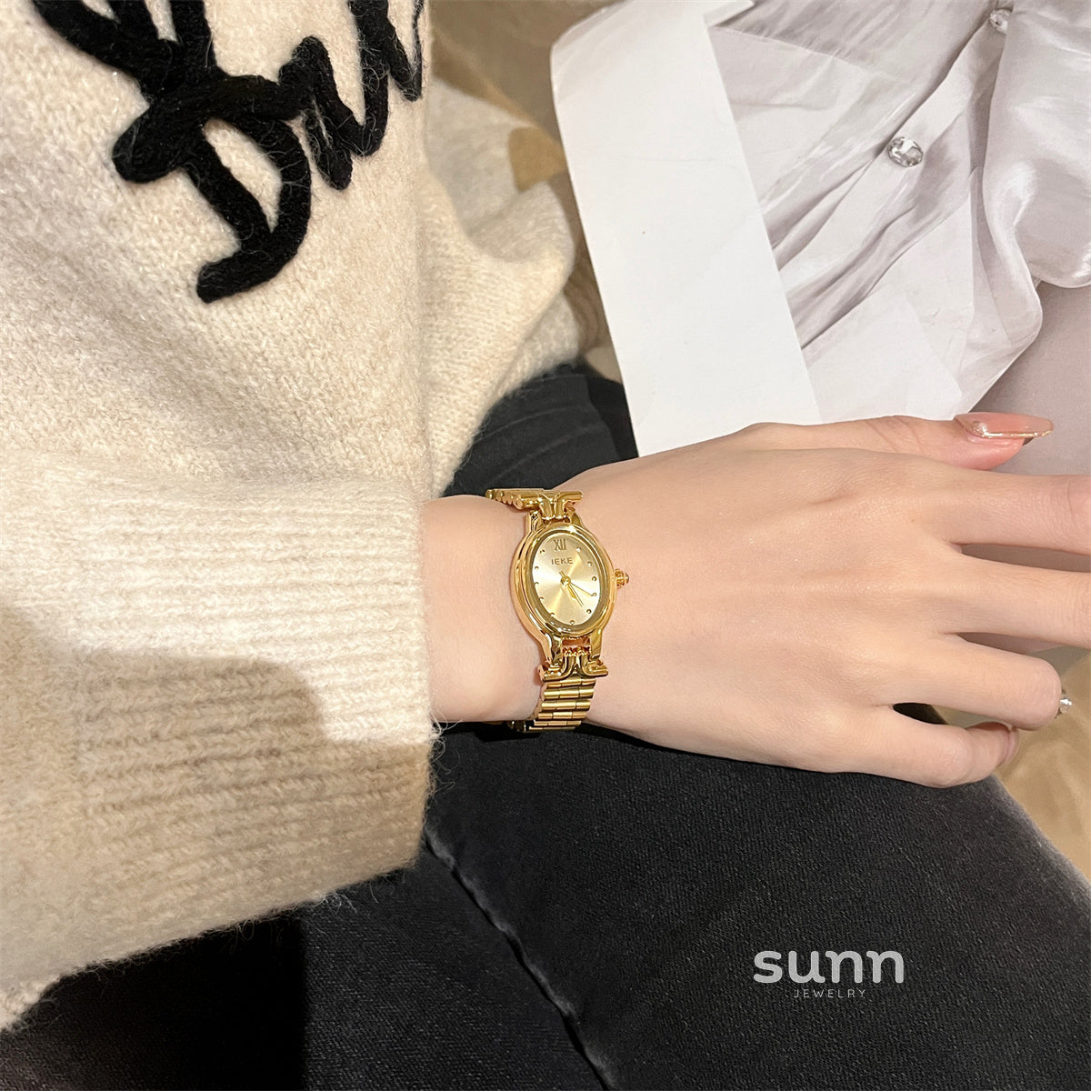 Imogene Vintage Steel Watch [YJBUAO6X]