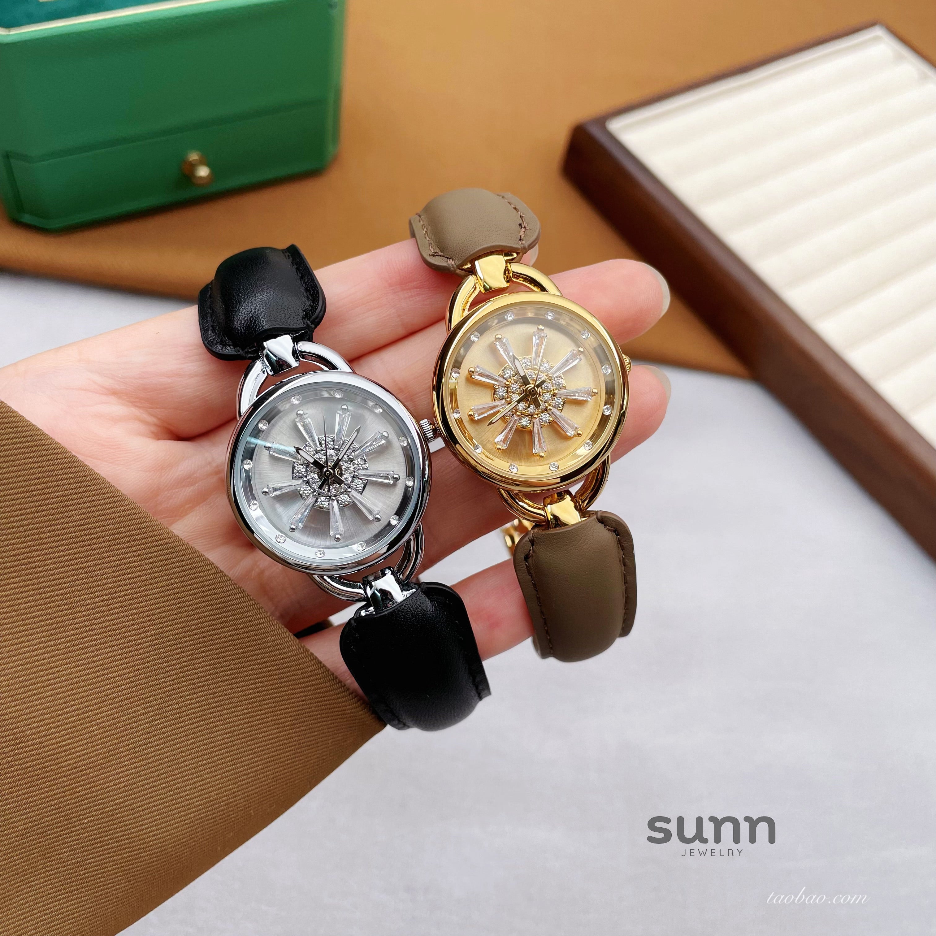 Inaya Rotating Snowflake Watch