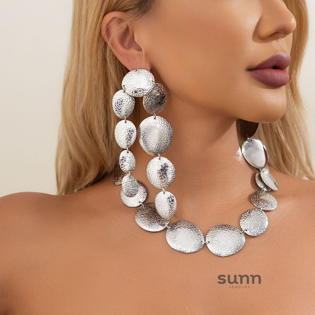 Indy Textured Oval Jewelry Set [KHNCUO30]