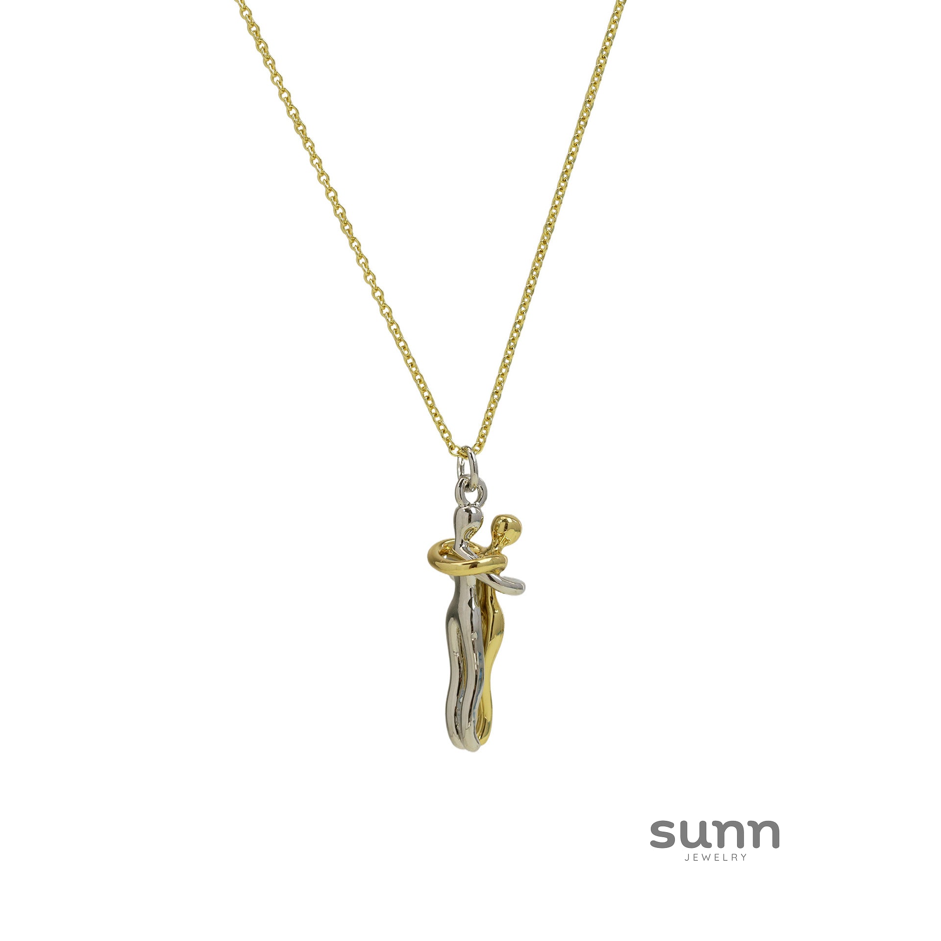 Ireland Embrace Heart Necklace [KFW6LD3F]