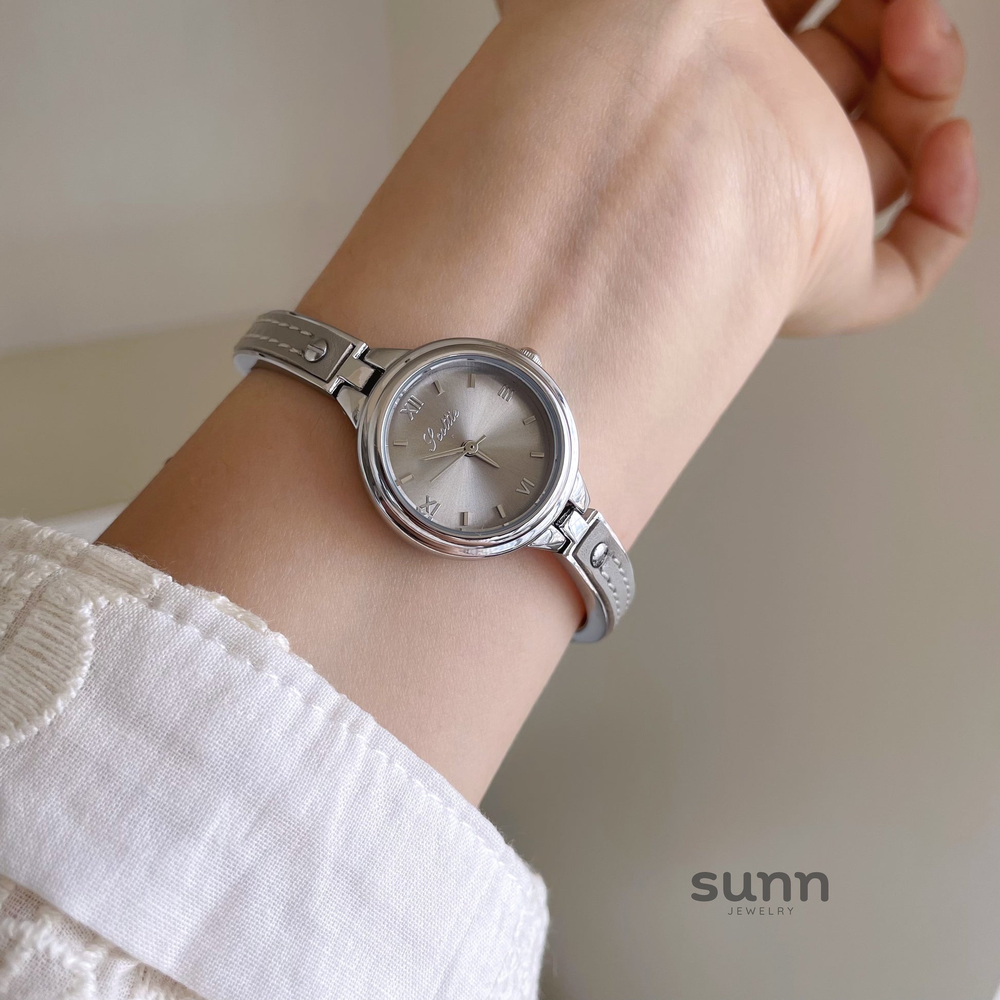 Irelynn Dainty Bracelet Watch [22QSYDTH]