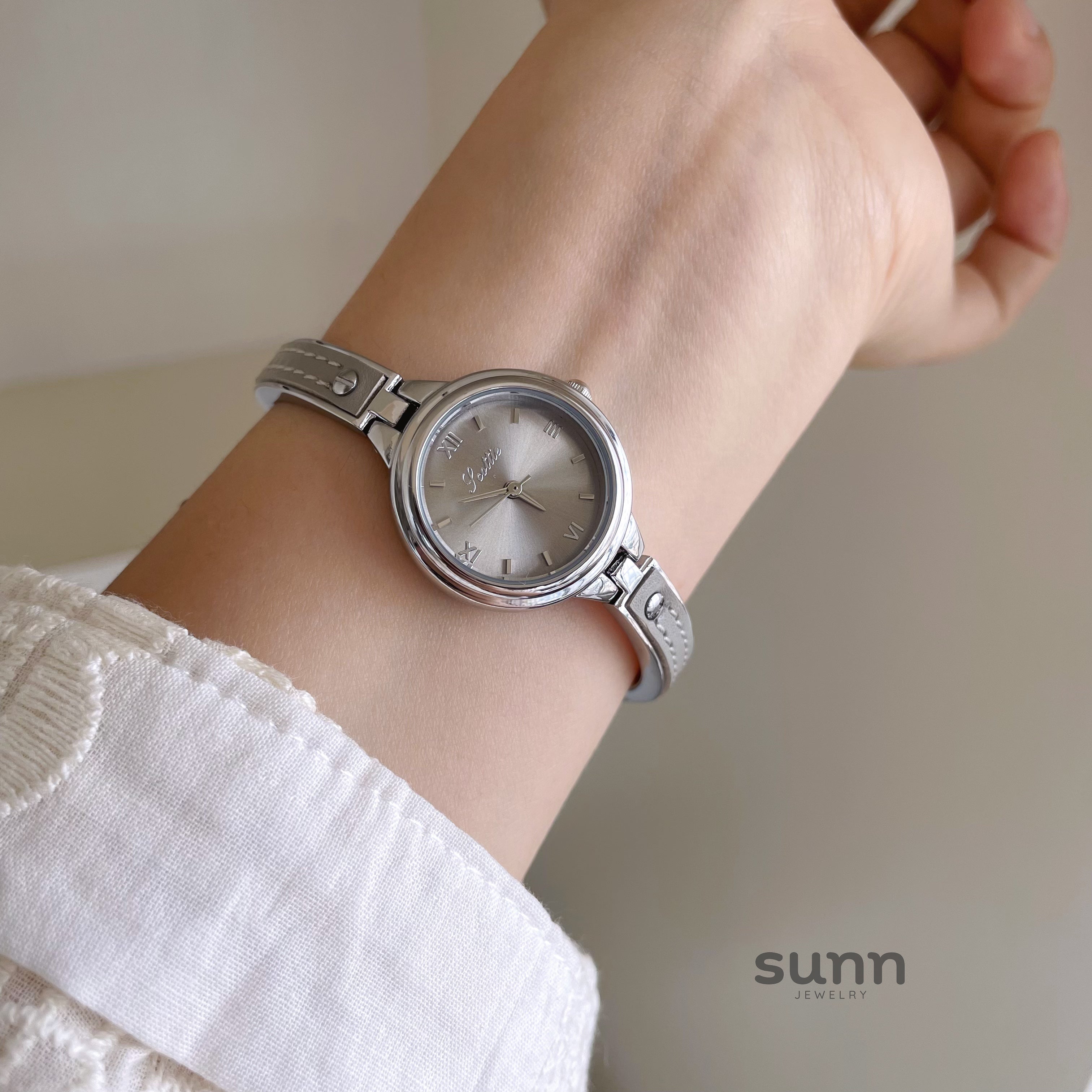 Irelynn Dainty Bracelet Watch [22QSYDTH]