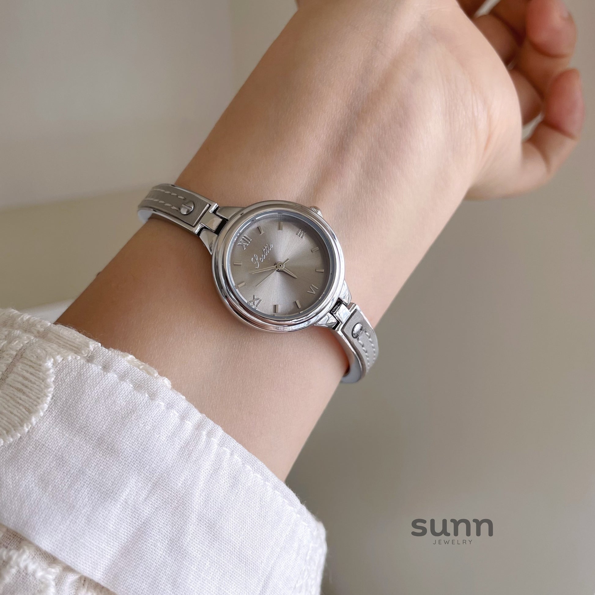 Irelynn Dainty Bracelet Watch [9NFPAD9Y]