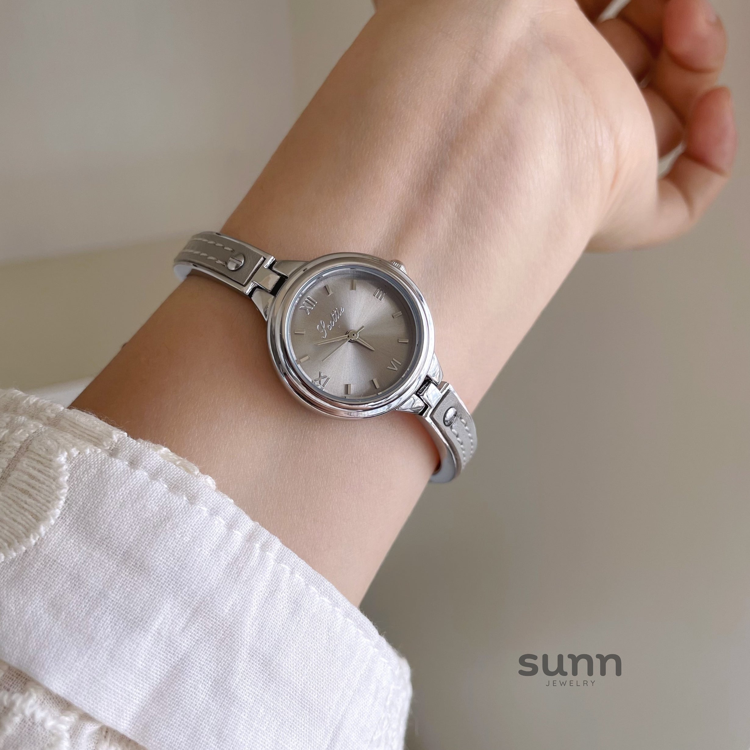 Irelynn Dainty Bracelet Watch [9NFPAD9Y]