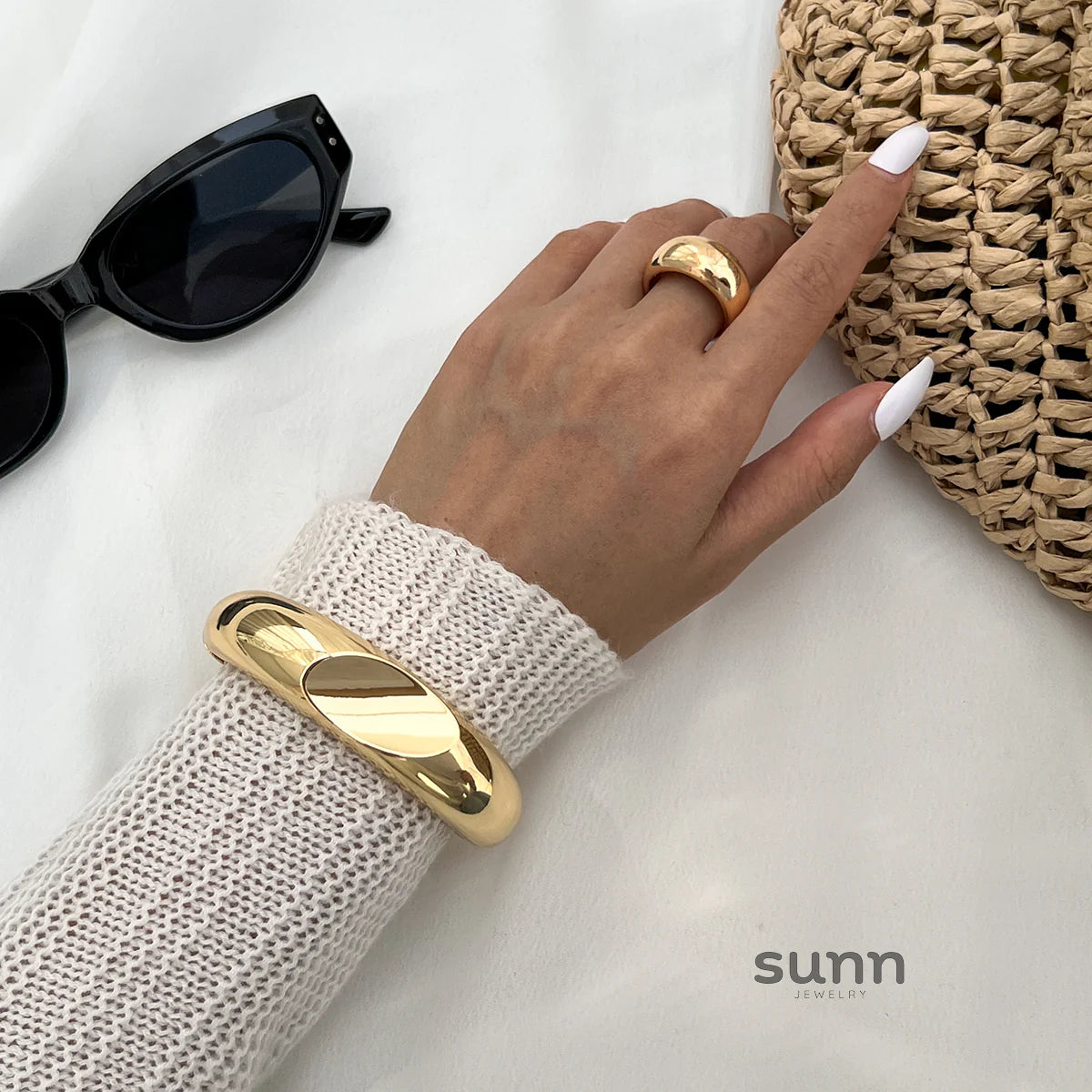 Irie Wavy Waterdrop Cuff