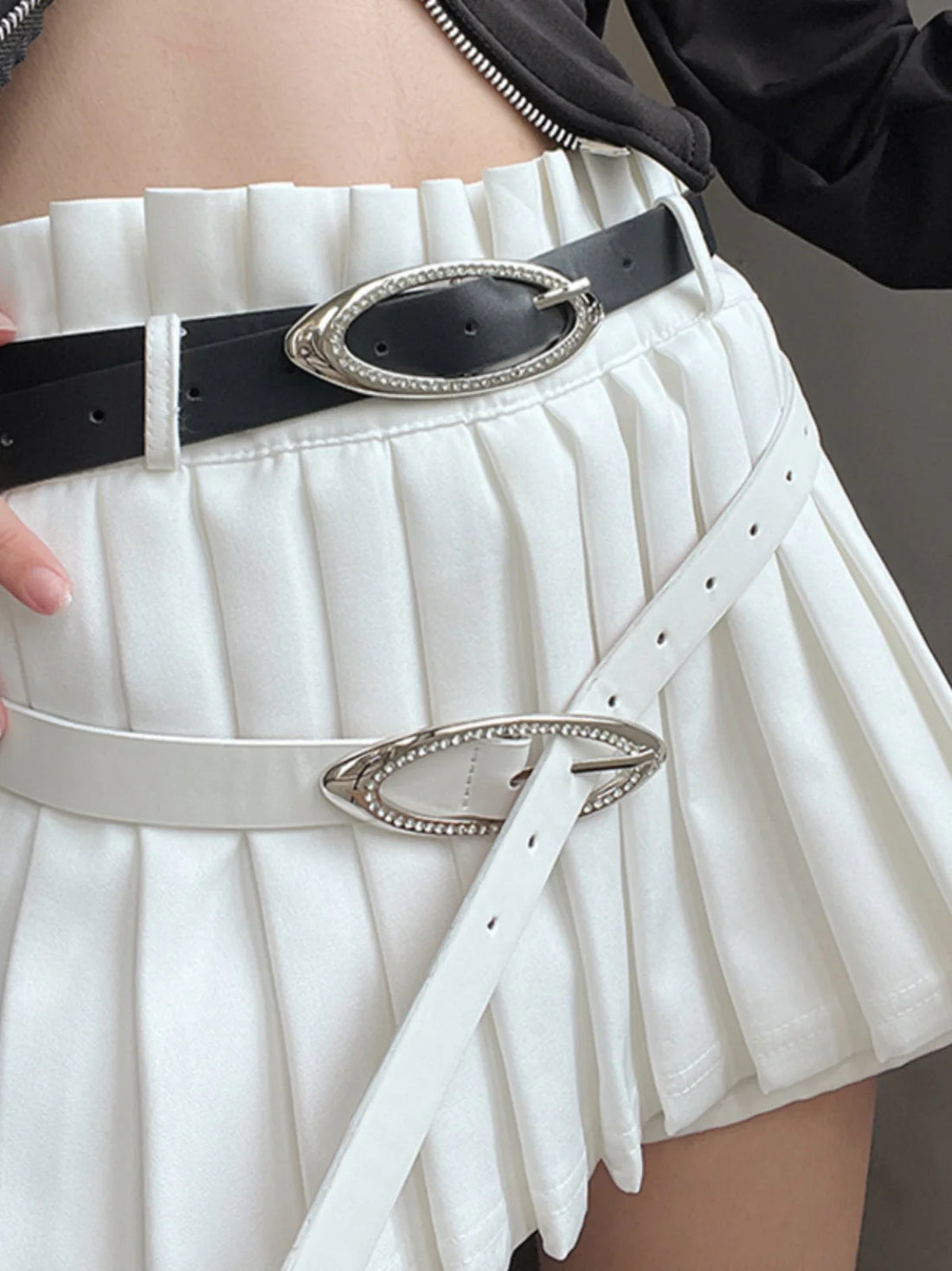 Isa Y2K Rhinestone Belt