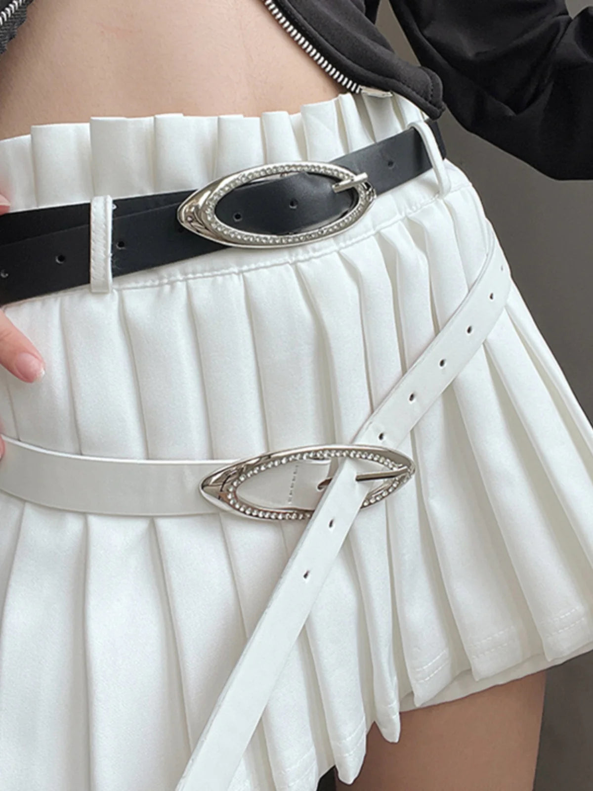 Isa Y2K Rhinestone Belt