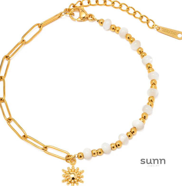 Ishanvi Sun Pearl Bracelet