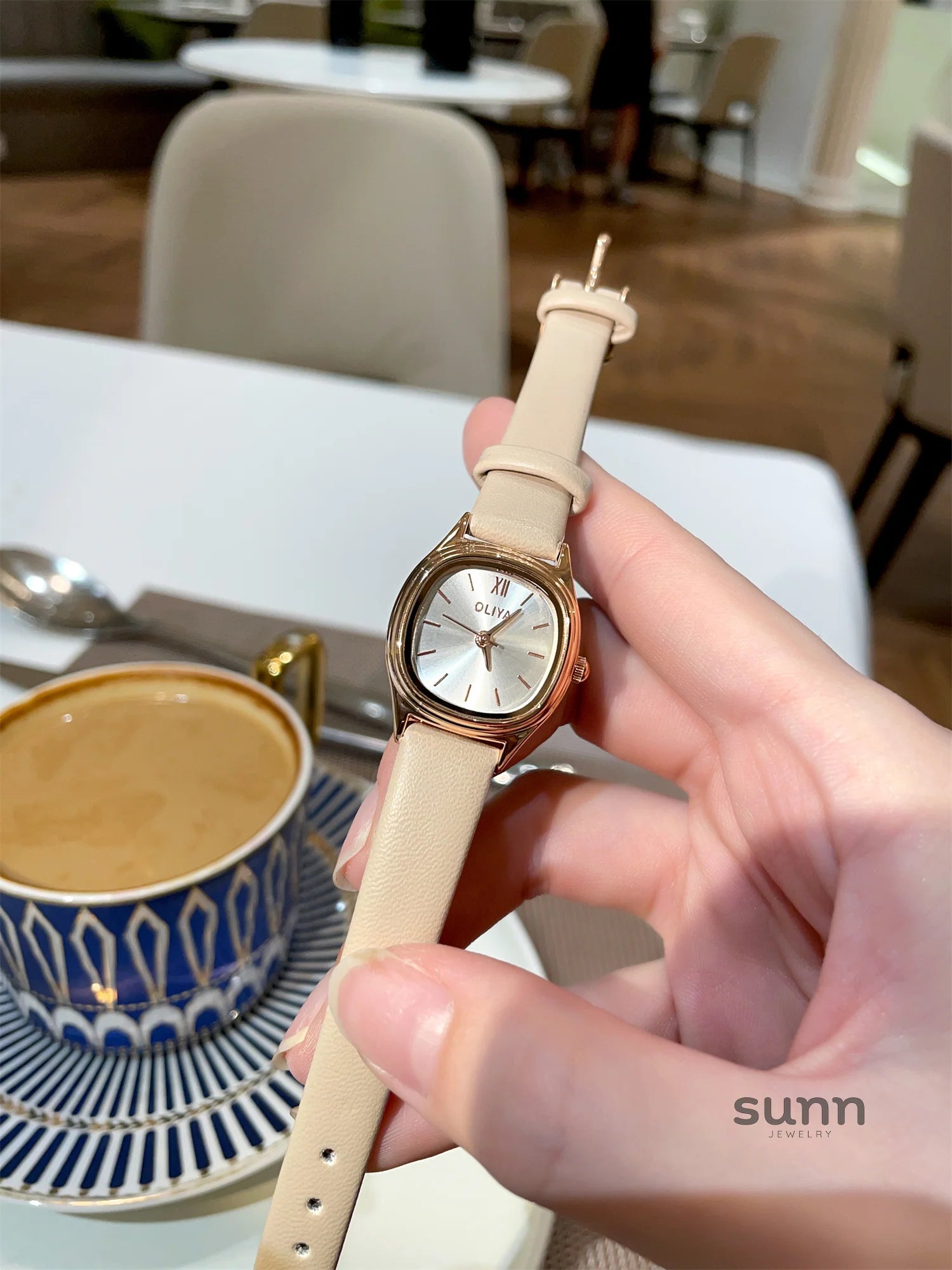 Ishika Quartz Leather Watch