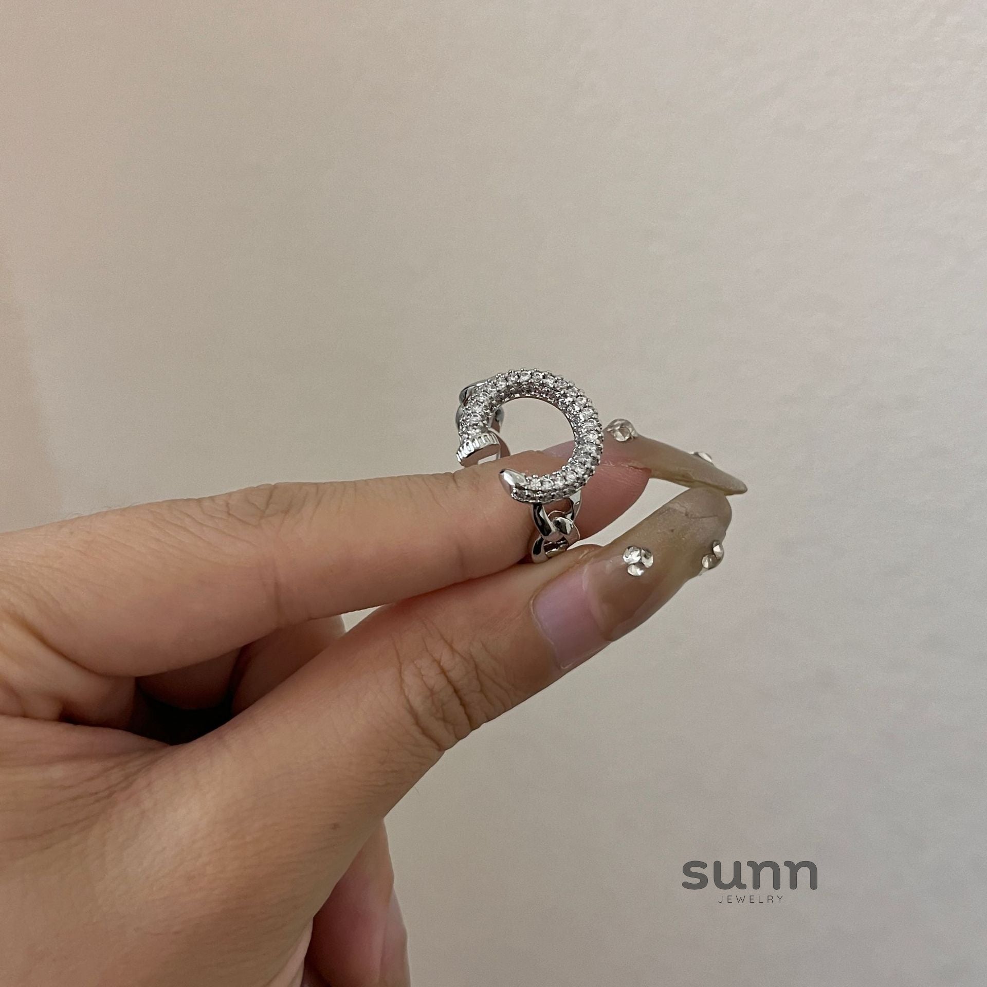 Isis Sculpted Bloom Ring [I5Y1BR1Y]
