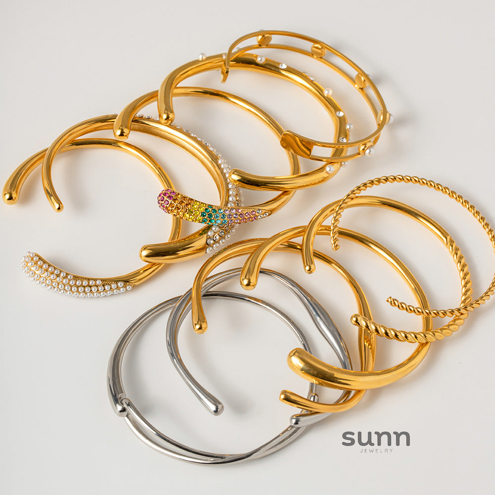 Israa Multi-Layer Pearl Bracelet [VWDLIZ7D]