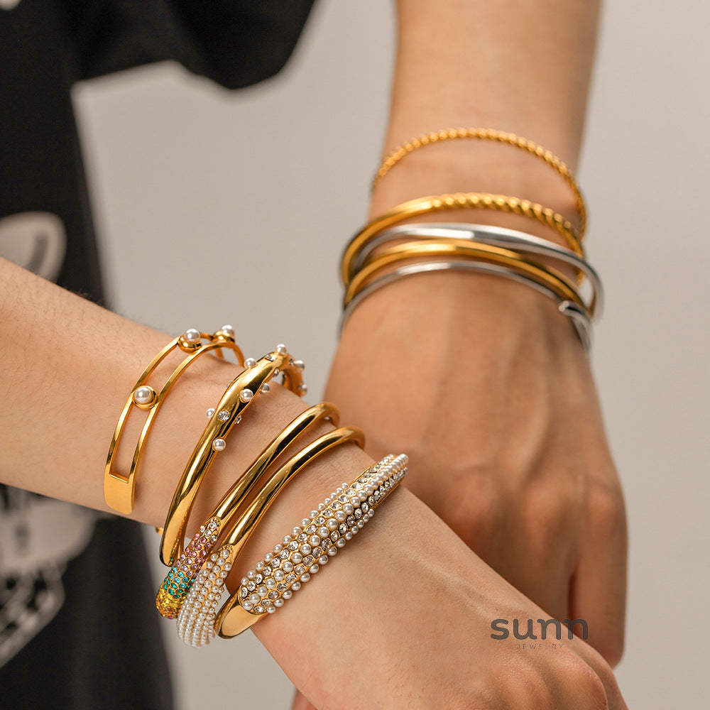 Israa Multi-Layer Pearl Bracelet [IOV94TDJ]