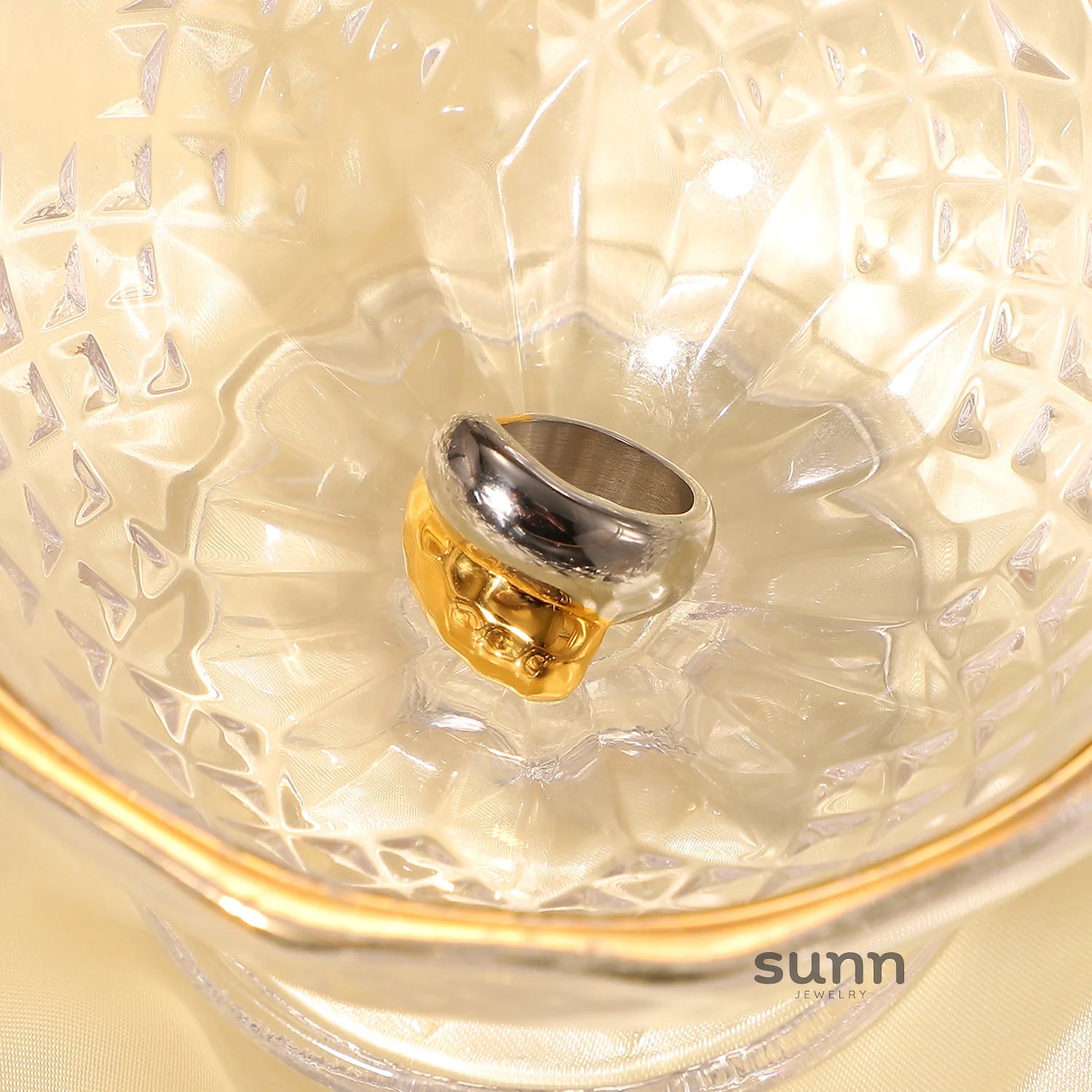Ivette Linked Cross Ring