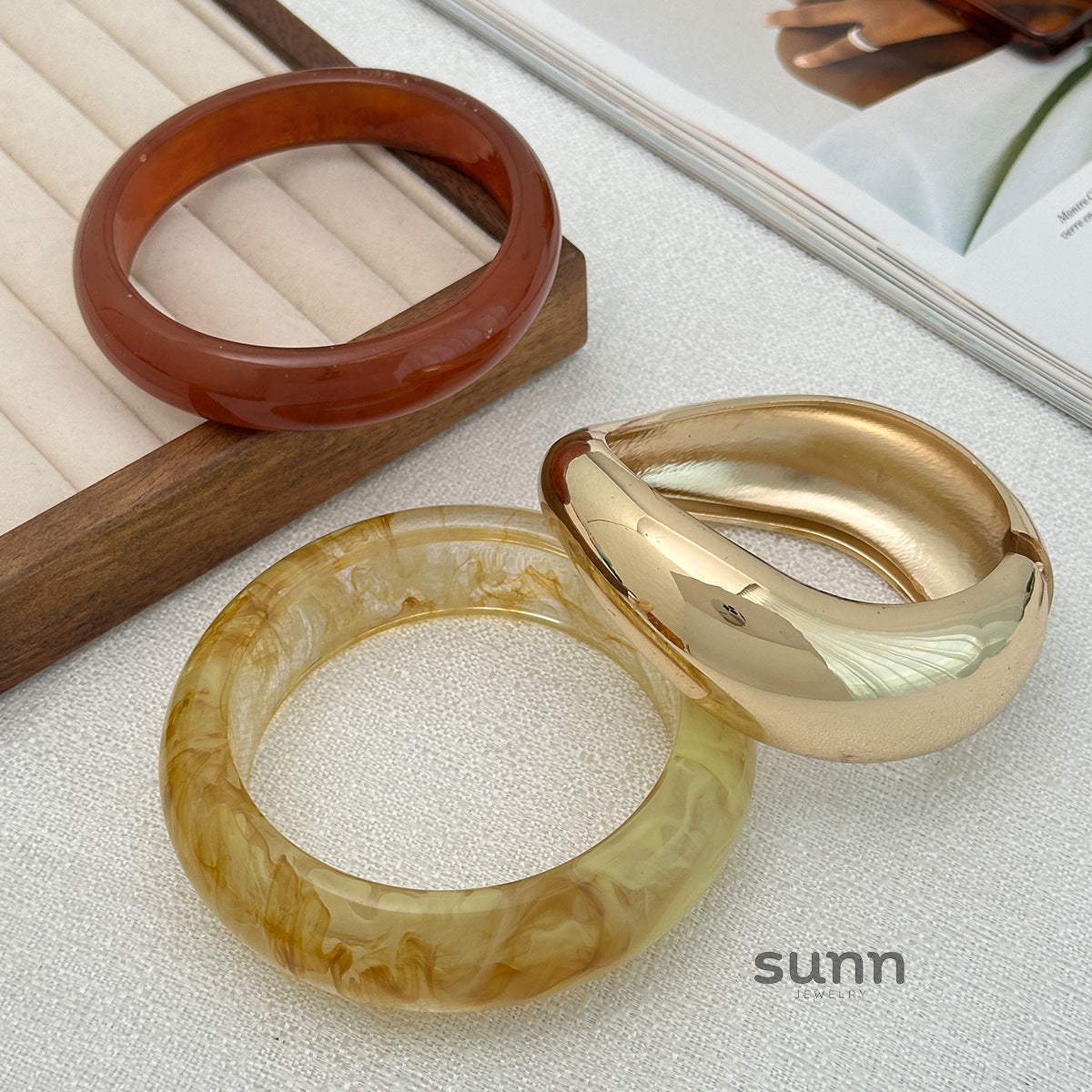 Ixchel Bold Chunky Bangle [L50W1NS1]