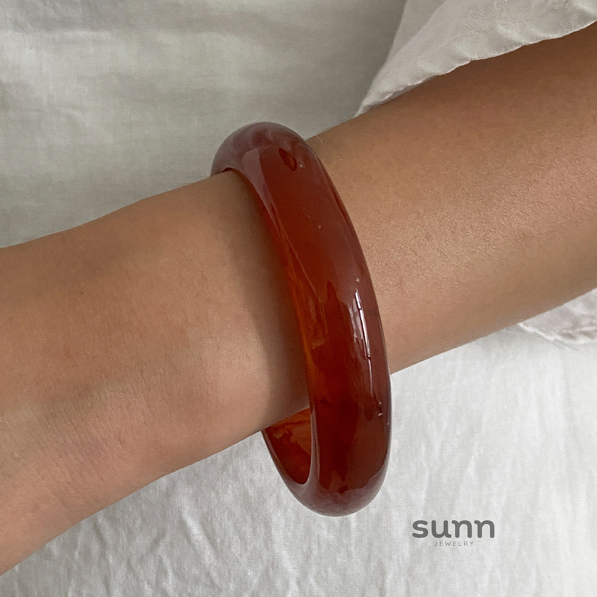 Ixchel Bold Chunky Bangle [H0YU1FBW]