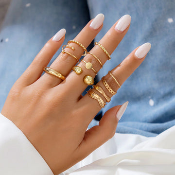 Iyanna Twisted Stacking Ring Set