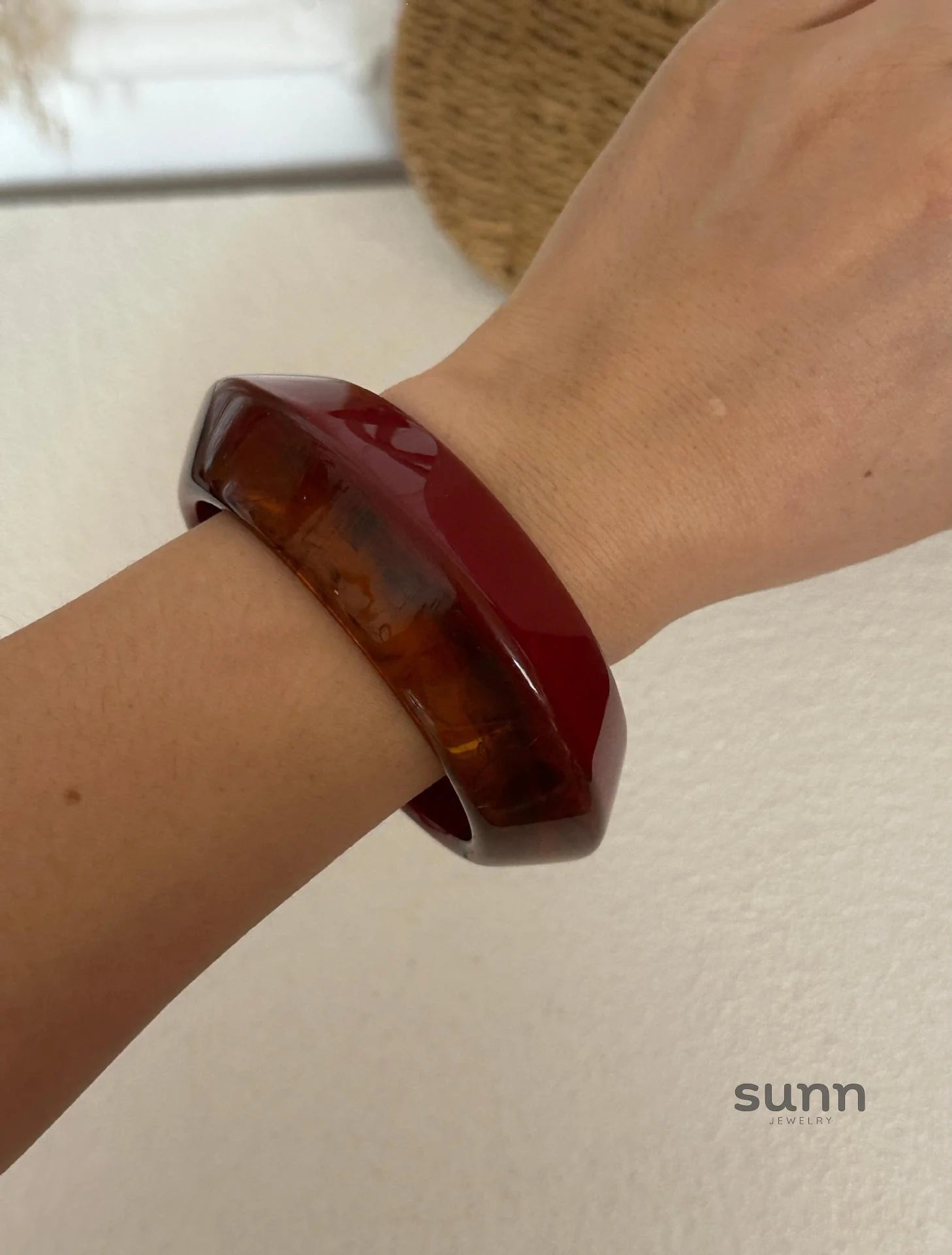 Izel Statement Metal Bangle