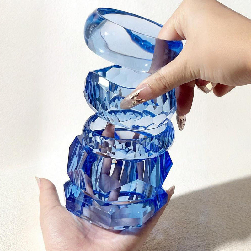 Izzy Faceted Crystal Bangle [C70MHBXQ]