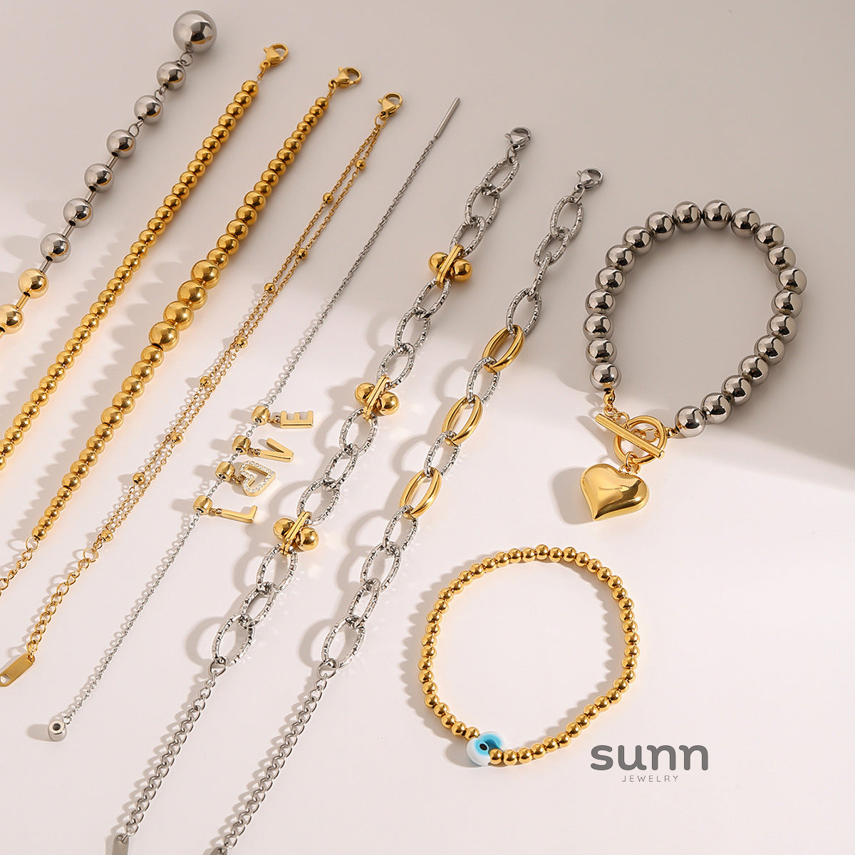 Jackeline Layered Charm Bracelet Set [V19GB8ZH]