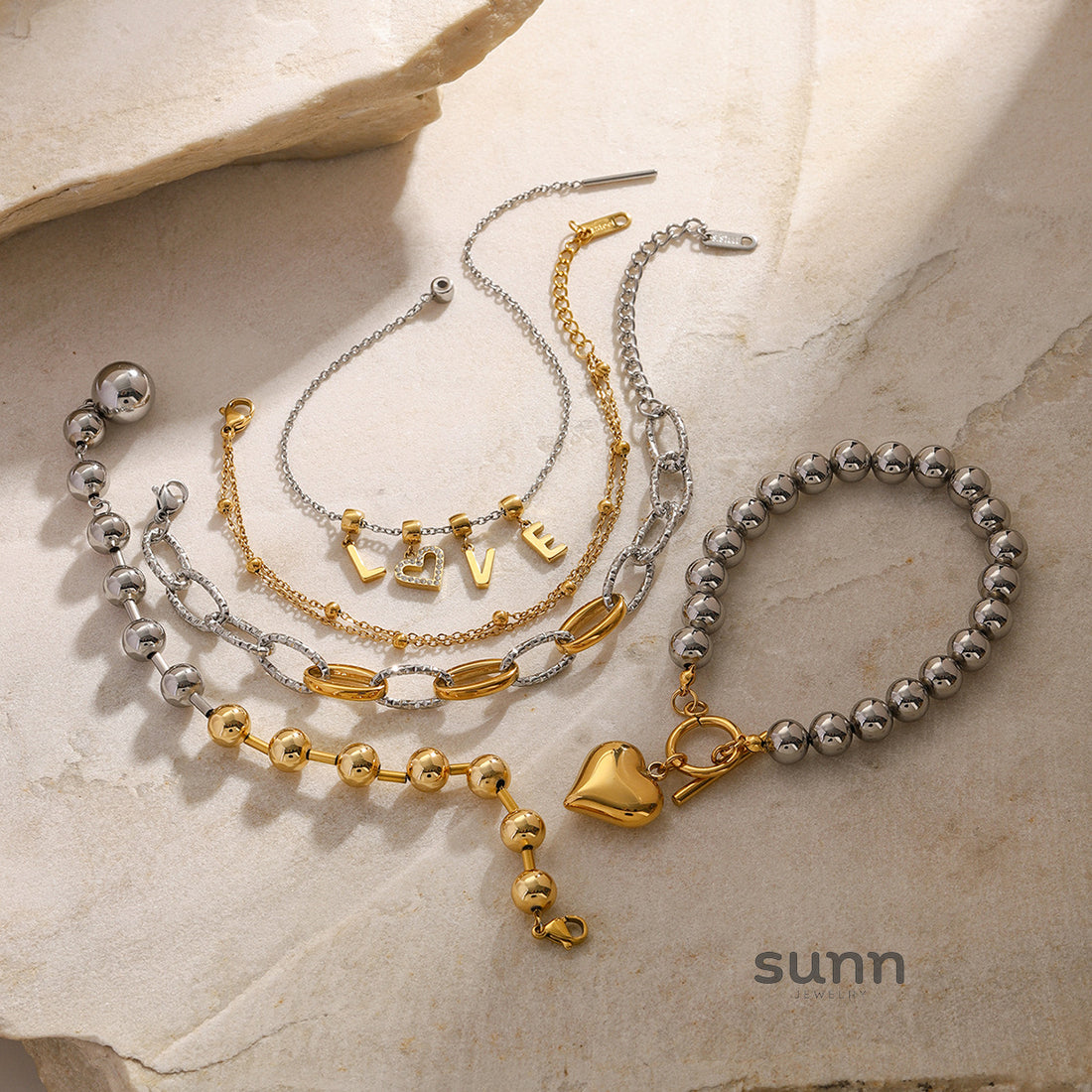 Jackeline Layered Charm Bracelet Set [KUCYI6YF]