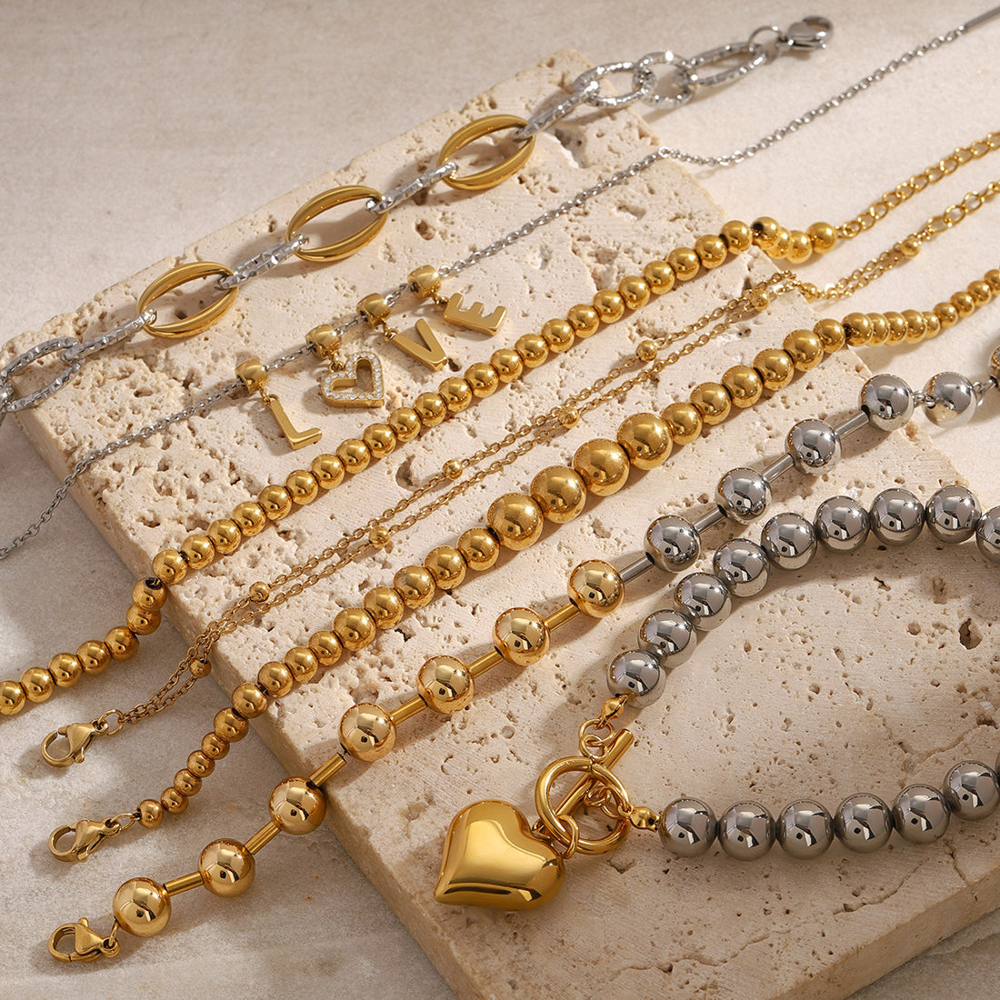 Jackeline Layered Charm Bracelet Set [KUCYI6YF]
