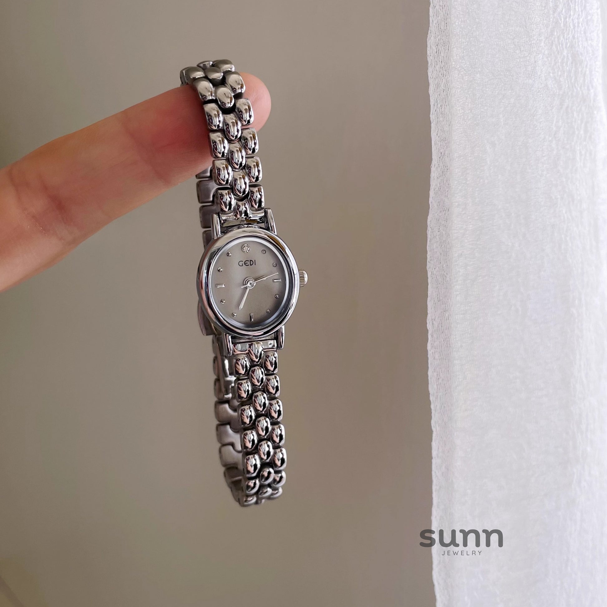 Jacklyn Oval Steel Watch [RIBL30BS]
