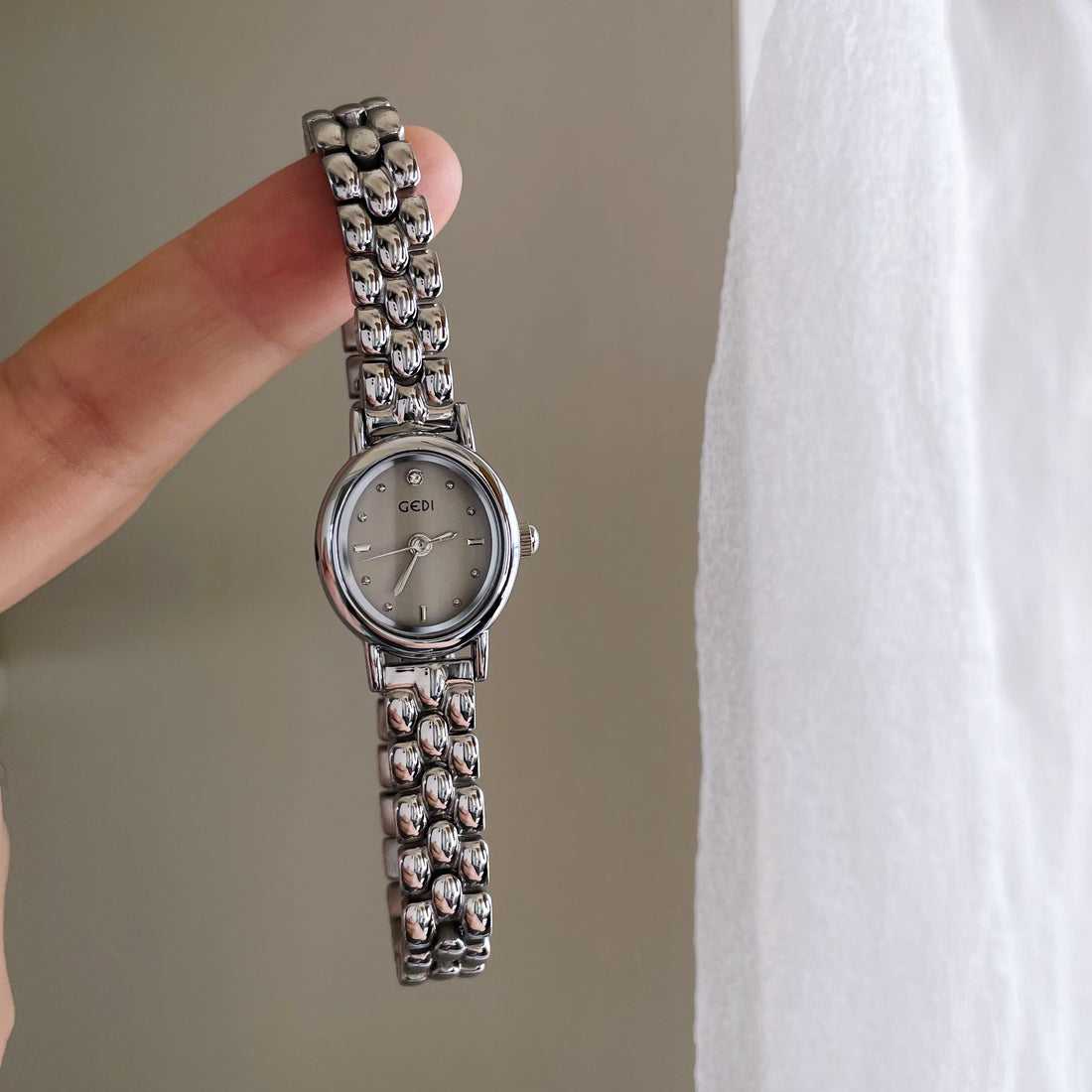 Jacklyn Oval Steel Watch [Q6JDKFL8]