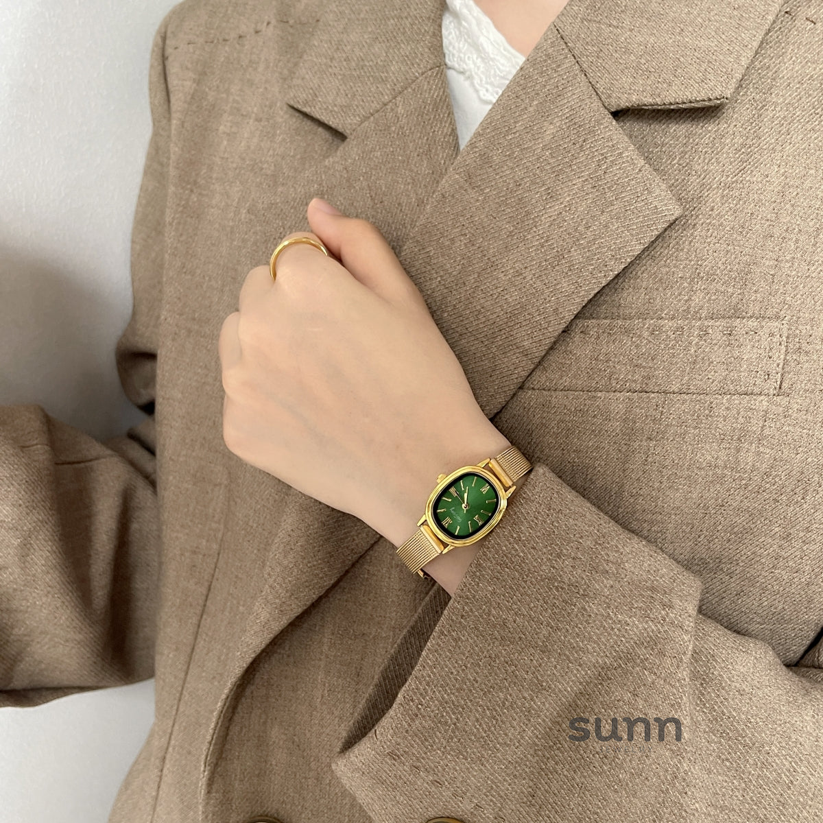 Jacy Oval Gold Watch [4CYXTQT3]