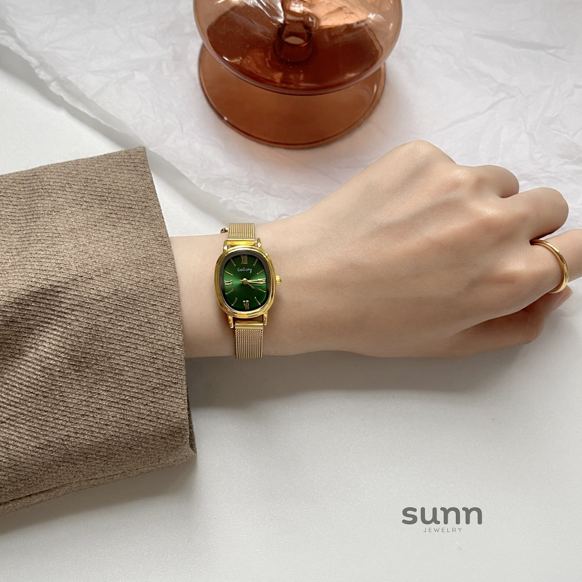 Jacy Oval Gold Watch [OXDVE0D5]